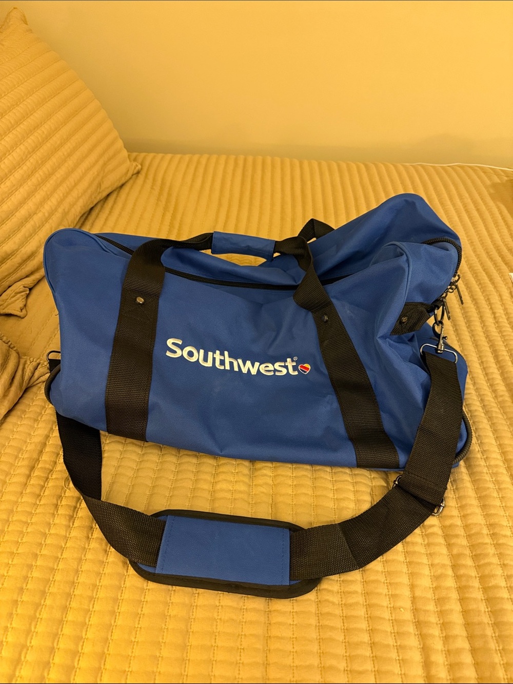 Southwest ✈️❤️💙💛👜 Duffle Bag